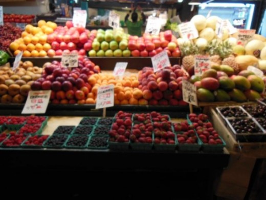 Many apples varieties in Seattle's Pike Market