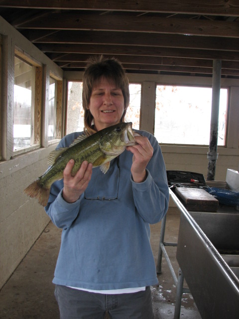 we hoped to bag some Crappie but the cold front had moved in and driven them to deeper water, fishing from shore we settled on Kentucky Lake's Largemouth Bass, not that I was complaining