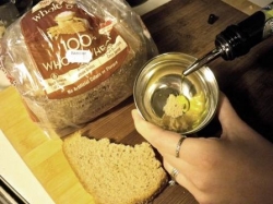 Soak bread in olive oil and feed to hairless rats to heal dry skin