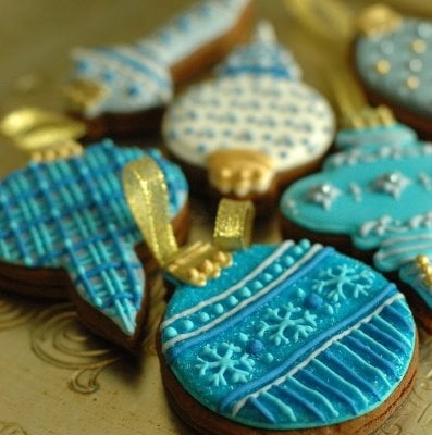Blue Accent Cookies