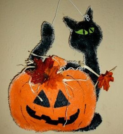 How to Make a Black Cat Door Hanger