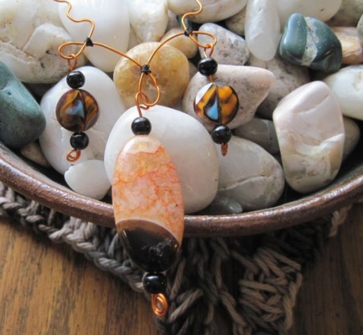 Agate with glass shell and copper necklace