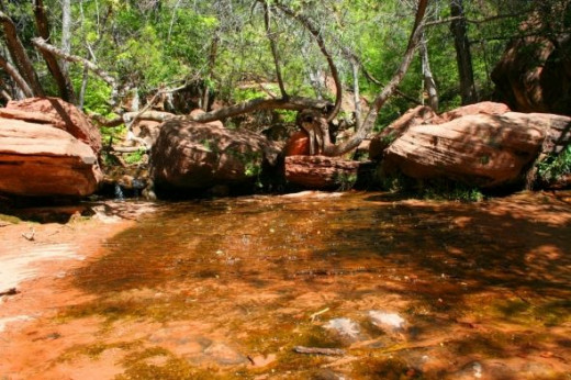 Middle Emerald Pools II