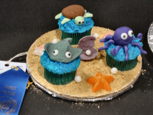 We just adored these cupcake competition winners - from under the sea.