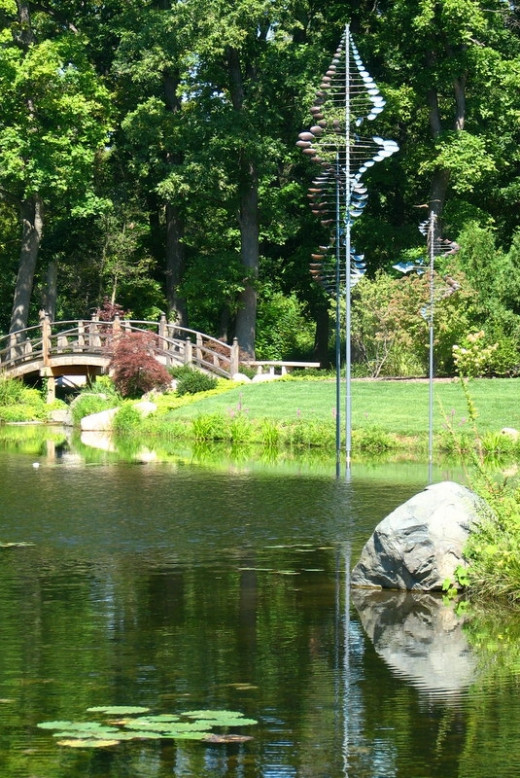 Wind sculptures in the pond