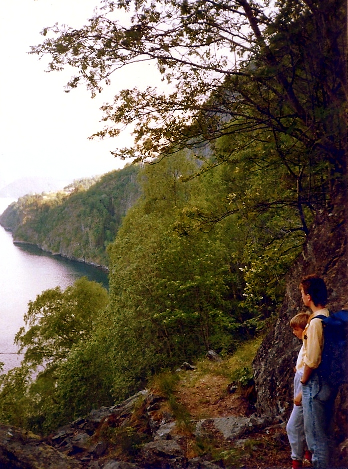 On a hike in Stranda with friends.