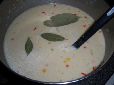 Now add some Bay Leaves (make sure to take them out before eating)