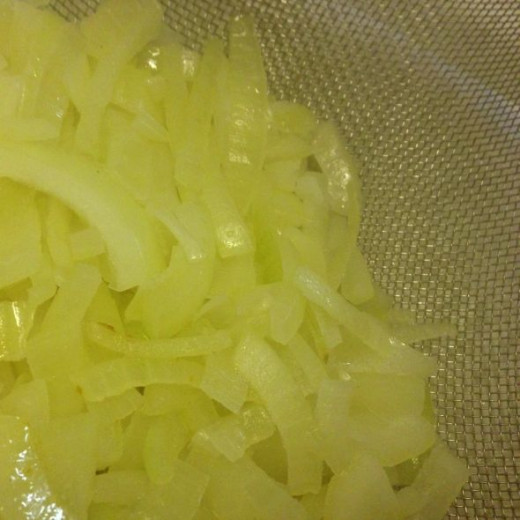 Lightly cooked onions