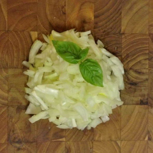 Onions for cheese & onion pasties