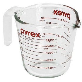 Two-Cup Measuring Cup