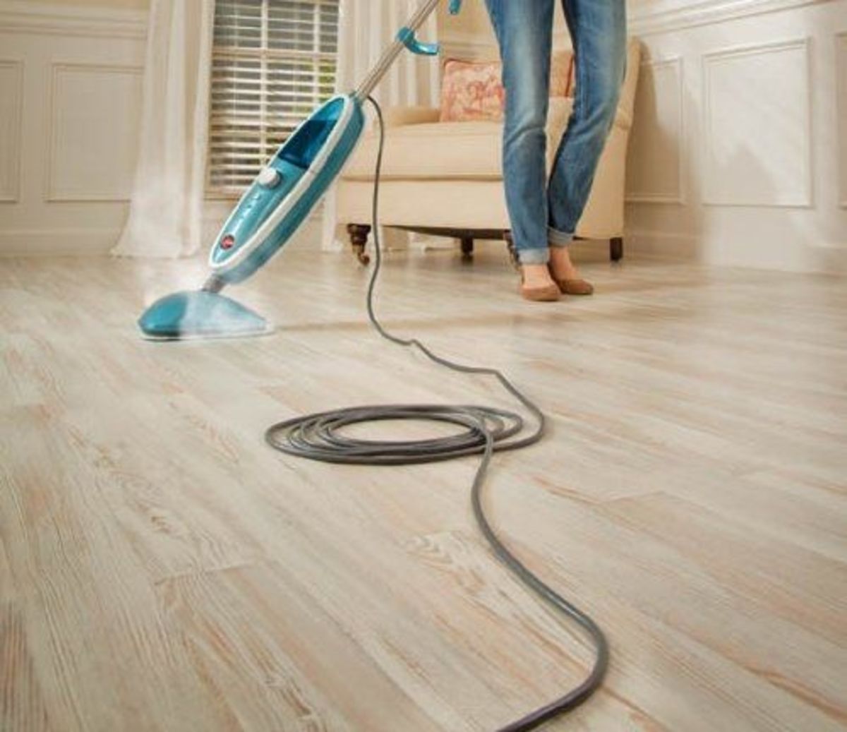 What Is the Best Way to Clean Laminate Wood Floors? Dengarden