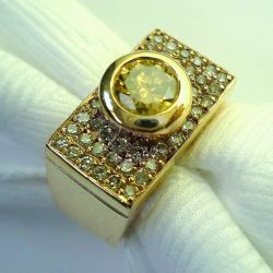 Diamond Ring - (Photo Credit: MAURO CATEB)