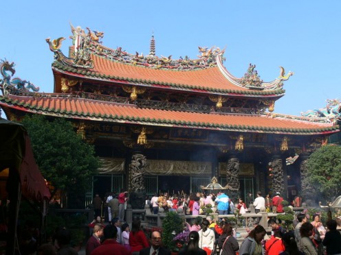 Lung-shan temple