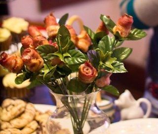 Bacon Roses by nodigio