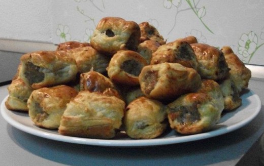 Curry Sausage rolls