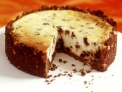 Easy Chocolate Chip Cheesecake
