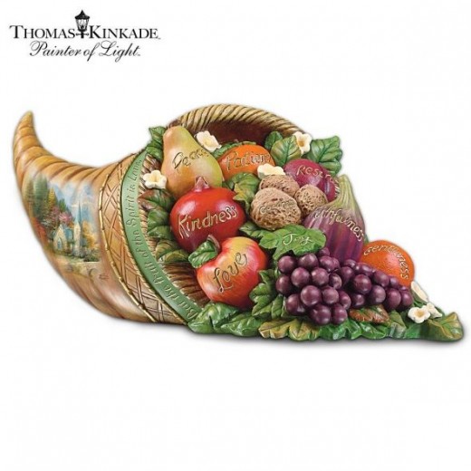 Click to Buy Kincade Centerpiece here on Amazon