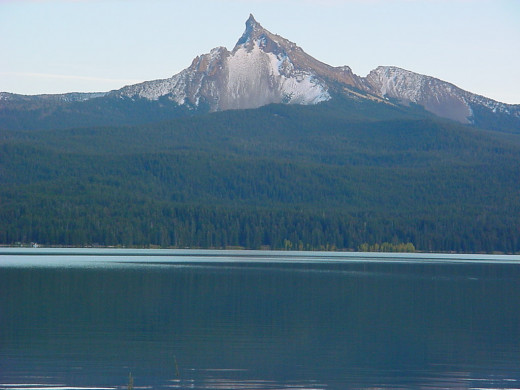 View of Mt. Thielsen from near the middle of the lake