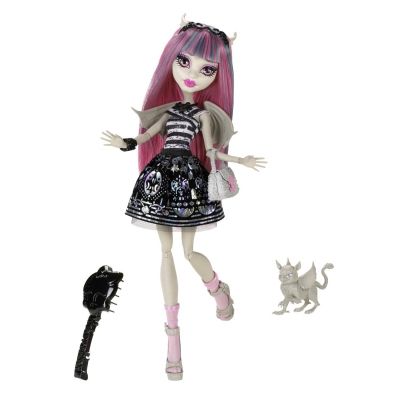 Rochelle Goyle Goes To Monster High Too